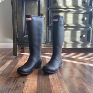 Hunter Tall Rain Boots (Women’s)